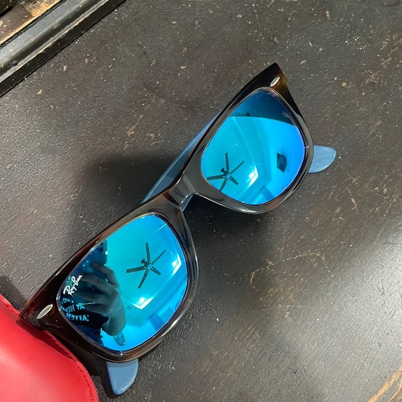Ray ban tortoise shell